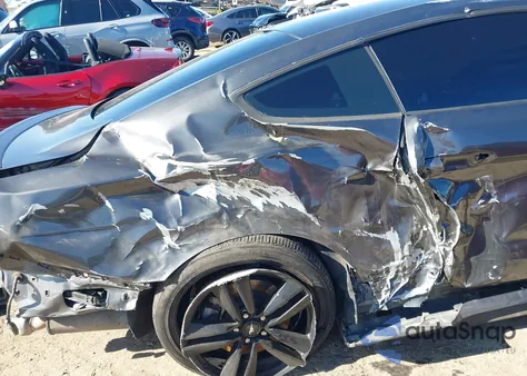 2016 Ford Mustang Ecoboost z USA, uszkodzony, nr VIN 1FA6P8TH0G5268958